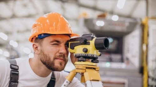 Lunette topographique de chantier : comment choisir le modèle adapté à vos besoins ?